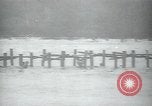 Standbild Underwater demolition Team Balikpapan Borneo Indonesien, 1945, aus Sekunde 54 historischem Filmmaterial Videoclip 65675073846