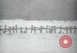 Standbild Underwater demolition Team Balikpapan Borneo Indonesien, 1945, aus Sekunde 57 historischem Filmmaterial Videoclip 65675073846
