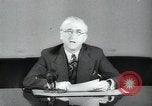 Standbild James F Byrnes United States USA, 1945, aus Sekunde 14 historischem Filmmaterial Videoclip 65675073847