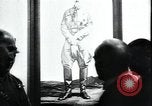 Standbild Gemälde von Adolf Hitler Deutschland, 1934, aus Sekunde 54 historischem Filmmaterial Videoclip 65675073852