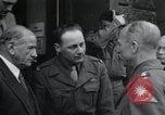 Image Alexander Patch Augsburg en Allemagne, 1945, de la seconde 21 séquences d'archives historiques vidéo 65675073854