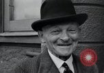 Image Alexander Patch Augsburg en Allemagne, 1945, de la seconde 28 séquences d'archives historiques vidéo 65675073854