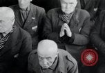 Image les aumôniers Allemagne, 1945, de la seconde 4 séquences d'archives historiques vidéo 65675073857