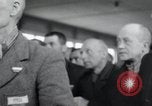 Image les aumôniers Allemagne, 1945, de la seconde 40 séquences d'archives historiques vidéo 65675073857