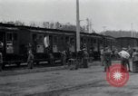 Immagine di Orfani ebraica da Buchenwald Campo di Concentramento seconda guerra mondiale Weimar in Germania, 1945, secondo 6 filmato di repertorio 65675073867