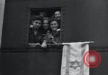 Immagine di Orfani ebraica da Buchenwald Campo di Concentramento seconda guerra mondiale Weimar in Germania, 1945, secondo 20 filmato di repertorio 65675073867