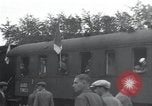 Immagine di Orfani ebraica da Buchenwald Campo di Concentramento seconda guerra mondiale Weimar in Germania, 1945, secondo 45 filmato di repertorio 65675073867