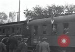 Immagine di Orfani ebraica da Buchenwald Campo di Concentramento seconda guerra mondiale Weimar in Germania, 1945, secondo 52 filmato di repertorio 65675073867