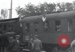 Immagine di Orfani ebraica da Buchenwald Campo di Concentramento seconda guerra mondiale Weimar in Germania, 1945, secondo 55 filmato di repertorio 65675073867