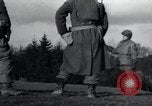 Standbild USA Soldaten Alsdorf Deutschland, 1944, aus Sekunde 5 historischem Filmmaterial Videoclip 65675073873