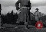 Standbild USA Soldaten Alsdorf Deutschland, 1944, aus Sekunde 6 historischem Filmmaterial Videoclip 65675073873