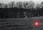 Standbild USA Soldaten Alsdorf Deutschland, 1944, aus Sekunde 32 historischem Filmmaterial Videoclip 65675073873