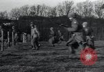 Standbild USA Soldaten Alsdorf Deutschland, 1944, aus Sekunde 34 historischem Filmmaterial Videoclip 65675073873