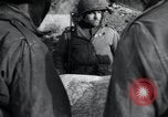 Immagine di Soldati statunitensi Alsdorf Germania, 1944, secondo 29 filmato di repertorio 65675073874