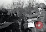 Immagine di Soldati statunitensi Alsdorf Germania, 1944, secondo 40 filmato di repertorio 65675073874