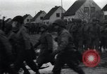 Immagine di Granata distrugge la scatola di pillole tedesco Alsdorf Germania, 1944, secondo 8 filmato di repertorio 65675073875
