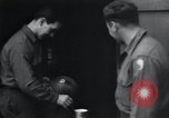 Immagine di Granata distrugge la scatola di pillole tedesco Alsdorf Germania, 1944, secondo 35 filmato di repertorio 65675073875