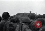 Immagine di Granata distrugge la scatola di pillole tedesco Alsdorf Germania, 1944, secondo 61 filmato di repertorio 65675073875