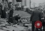 Immagine di Civili tedesco Neuchâtel Germania, 1945, secondo 39 filmato di repertorio 65675073881