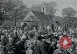 Immagine di Civili tedesco Neuchâtel Germania, 1945, secondo 55 filmato di repertorio 65675073881