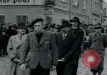 Immagine di Civili tedesco Neuchâtel Germania, 1945, secondo 19 filmato di repertorio 65675073882
