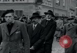 Immagine di Civili tedesco Neuchâtel Germania, 1945, secondo 20 filmato di repertorio 65675073882