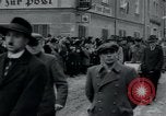 Immagine di Civili tedesco Neuchâtel Germania, 1945, secondo 22 filmato di repertorio 65675073882