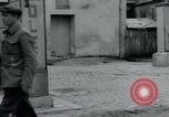 Immagine di Civili tedesco Neuchâtel Germania, 1945, secondo 27 filmato di repertorio 65675073882