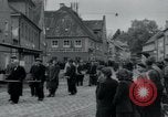 Immagine di Civili tedesco Neuchâtel Germania, 1945, secondo 36 filmato di repertorio 65675073882