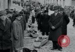Immagine di Civili tedesco Neuchâtel Germania, 1945, secondo 43 filmato di repertorio 65675073882