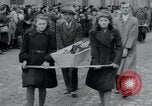 Immagine di Civili tedesco Neuchâtel Germania, 1945, secondo 50 filmato di repertorio 65675073882