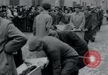 Immagine di Civili tedesco Neuchâtel Germania, 1945, secondo 57 filmato di repertorio 65675073882