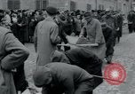 Immagine di Civili tedesco Neuchâtel Germania, 1945, secondo 58 filmato di repertorio 65675073882
