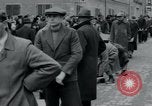 Immagine di Civili tedesco Neuchâtel Germania, 1945, secondo 60 filmato di repertorio 65675073882