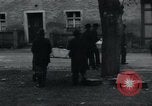 Immagine di Civili tedesco Neuchâtel Germania, 1945, secondo 24 filmato di repertorio 65675073883
