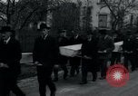 Immagine di Civili tedesco Neuchâtel Germania, 1945, secondo 44 filmato di repertorio 65675073883