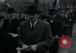 Immagine di Civili tedesco Neuchâtel Germania, 1945, secondo 61 filmato di repertorio 65675073883