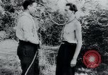 Immagine di Prigionieri di camp Belgio, 1945, secondo 3 filmato di repertorio 65675073888