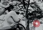 Immagine di Prigionieri di camp Belgio, 1945, secondo 24 filmato di repertorio 65675073888