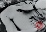 Immagine di Prigionieri di camp Belgio, 1945, secondo 41 filmato di repertorio 65675073888