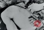 Immagine di Prigionieri di camp Belgio, 1945, secondo 47 filmato di repertorio 65675073888