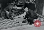 Immagine di Prigionieri di camp Belgio, 1945, secondo 31 filmato di repertorio 65675073889