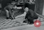 Immagine di Prigionieri di camp Belgio, 1945, secondo 32 filmato di repertorio 65675073889