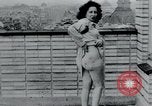 Immagine di Prigionieri di camp Belgio, 1945, secondo 47 filmato di repertorio 65675073889
