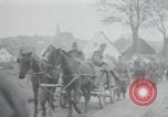Image 102e Régiment hongrois de travail Cham Allemagne, 1945, de la seconde 16 séquences d'archives historiques vidéo 65675073893