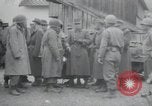 Standbild USA Soldaten Cham Deutschland, 1945, aus Sekunde 6 historischem Filmmaterial Videoclip 65675073894