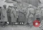 Standbild USA Soldaten Cham Deutschland, 1945, aus Sekunde 7 historischem Filmmaterial Videoclip 65675073894