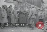 Standbild USA Soldaten Cham Deutschland, 1945, aus Sekunde 10 historischem Filmmaterial Videoclip 65675073894