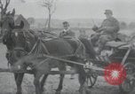 Standbild USA Offiziere Cham Deutschland, 1945, aus Sekunde 15 historischem Filmmaterial Videoclip 65675073895