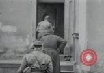 Standbild USA Offiziere Cham Deutschland, 1945, aus Sekunde 55 historischem Filmmaterial Videoclip 65675073895